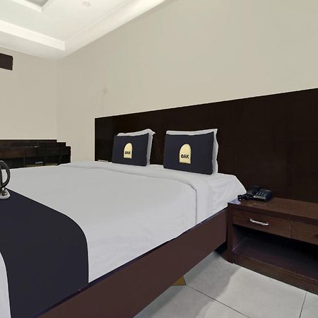 Townhouse Oak Hotel Heritage Heights Jaipur Buitenkant foto